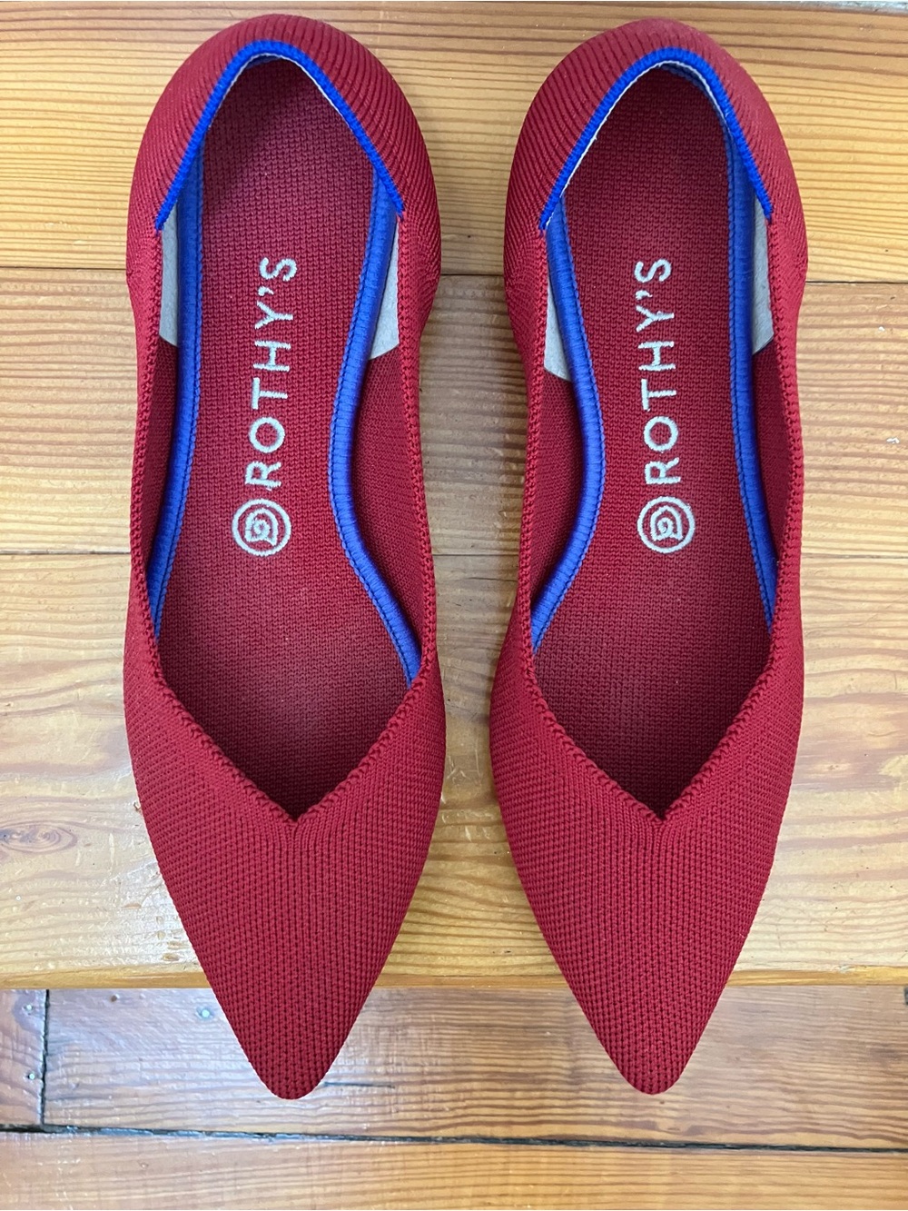 Rothy's The Point Red Pointed Toe Ballet Flat Shoes Comfort Travel size 9